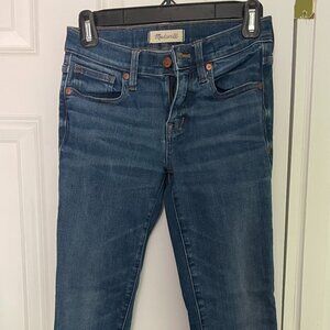 Madewell 8" Skinny Jeans